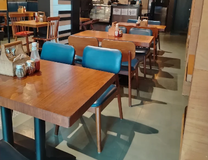 Cafe Beats Restaurant - Vapi
