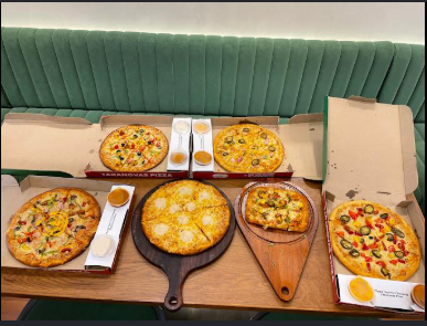 Taranovas Pizza - Anand photo 2