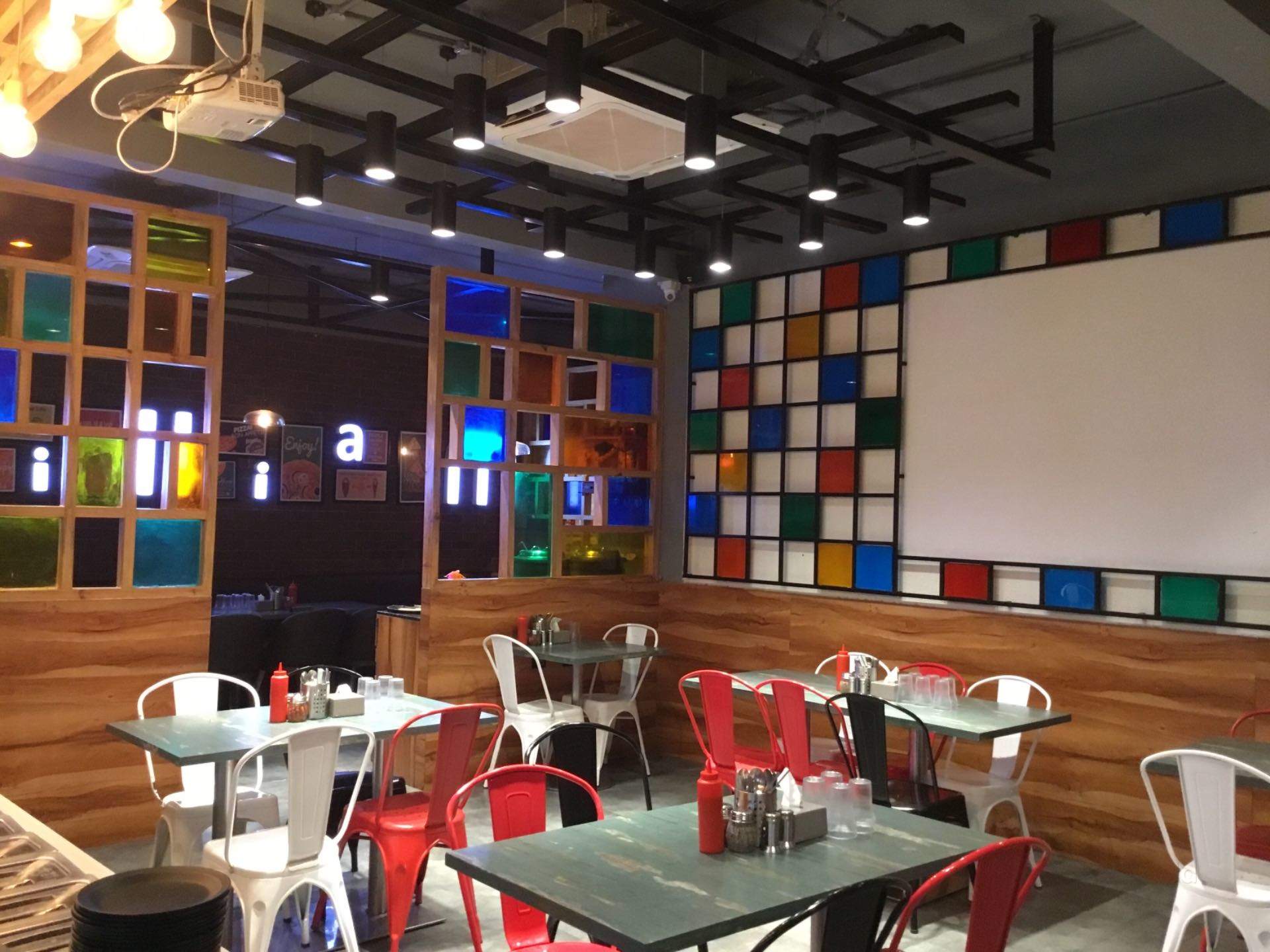 William John's Pizza - Chandkheda