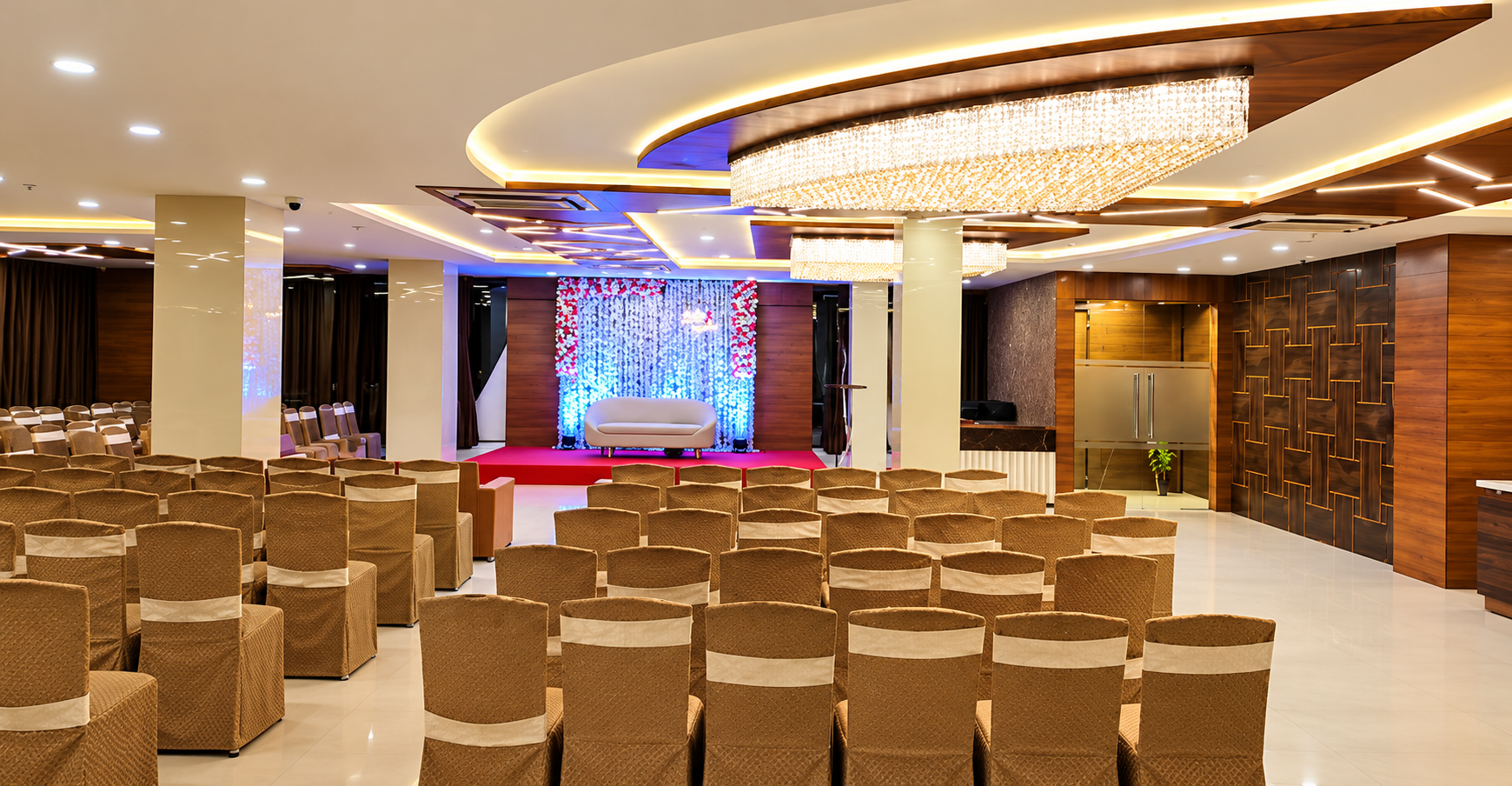 Delite Banquet & Rooftop Banquet - Motera