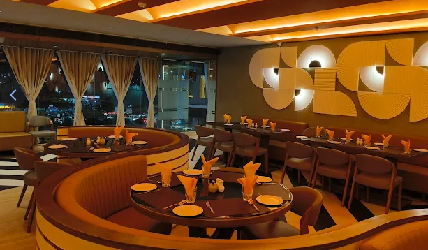 Topaz Restaurant - Nana Chiloda photo 1