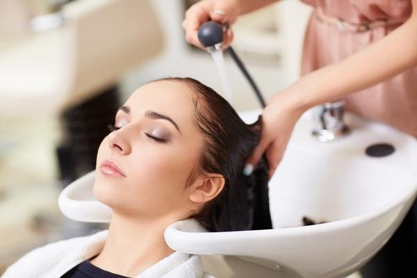 Naaz Beautician - Maninagar photo 3