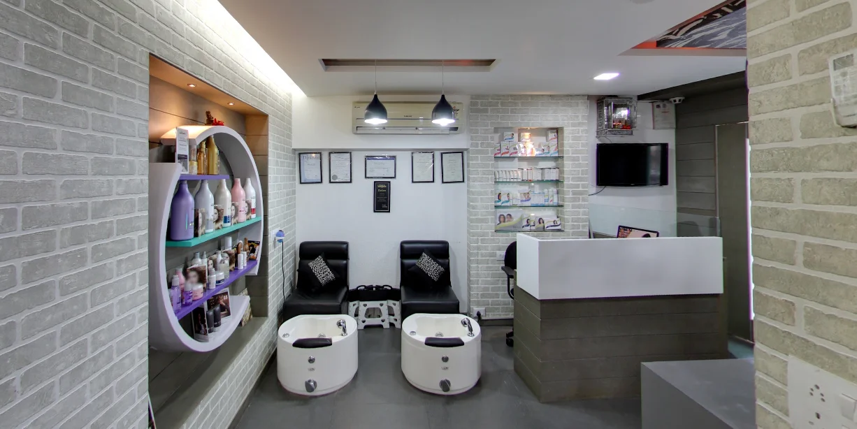 Lofiel Unisex Salon - Prahladnagar