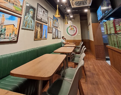 Taranovas Pizza - Naranpura